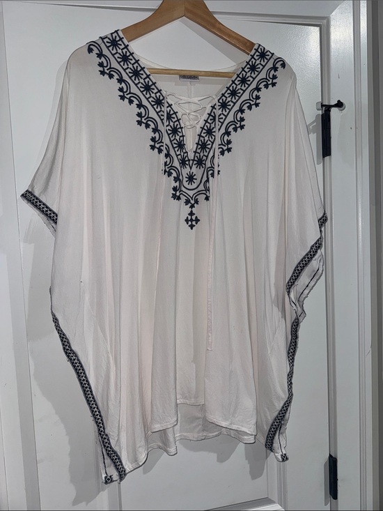 Lulla Collection Other - White Boho Lace-Up Kaftan with Navy Embroidery